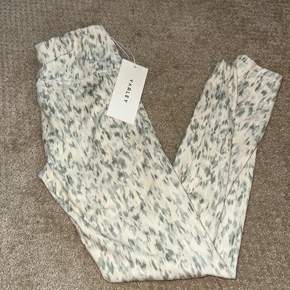 NWT Varley leggings